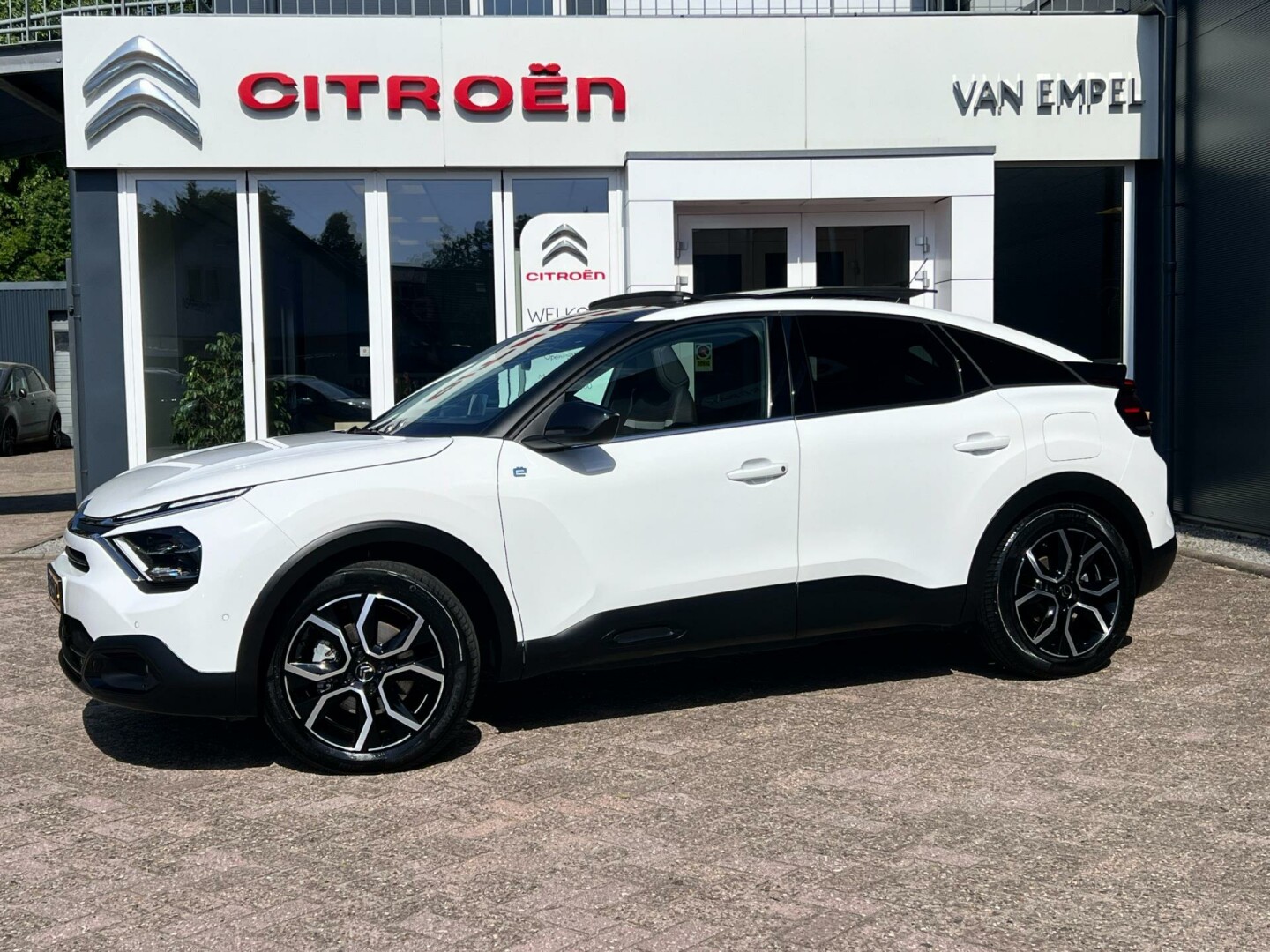 Citroën-Ë-C4-20